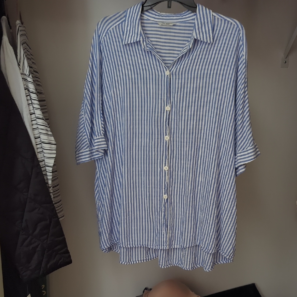 Max Studio Blue and White Striped Casual Shirt XL